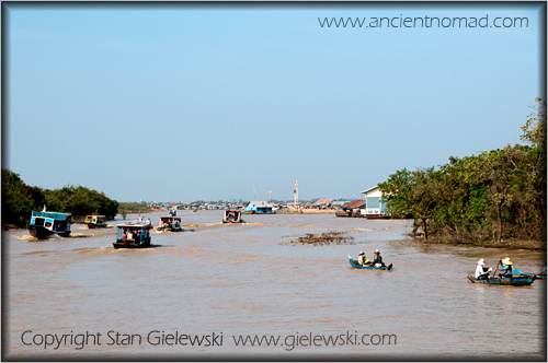 Boat trip: Battambang to Siem Reap - Cambodia