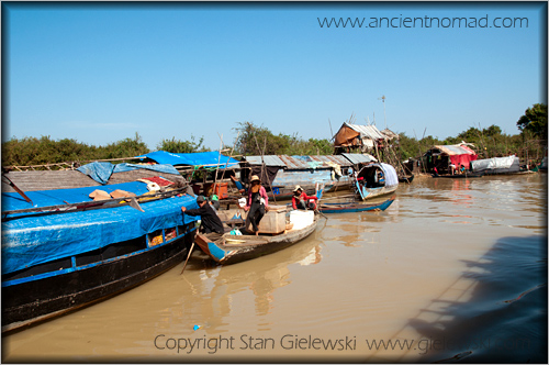 Boat trip: Battambang to Siem Reap - Cambodia